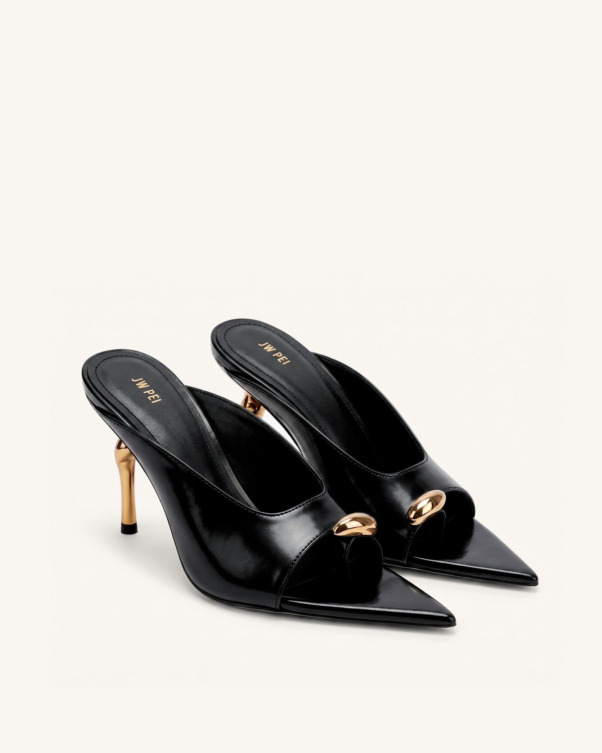 JW PEI ブラックミュール 6.5 Noemi Pointed-Toe Mule Heels - Black | JW PEI
