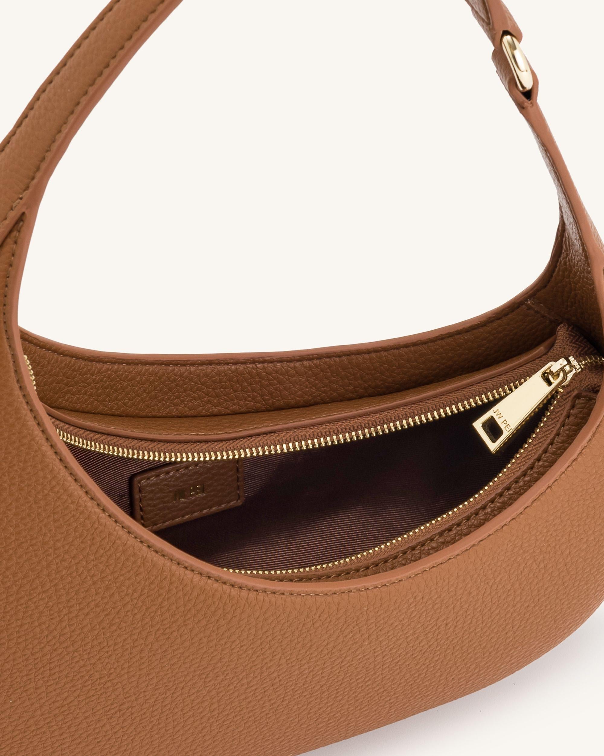 JW PEI Harlee ショルダーバッグ ブラウン Harlee Shoulder Bag - Brown | JW PEI