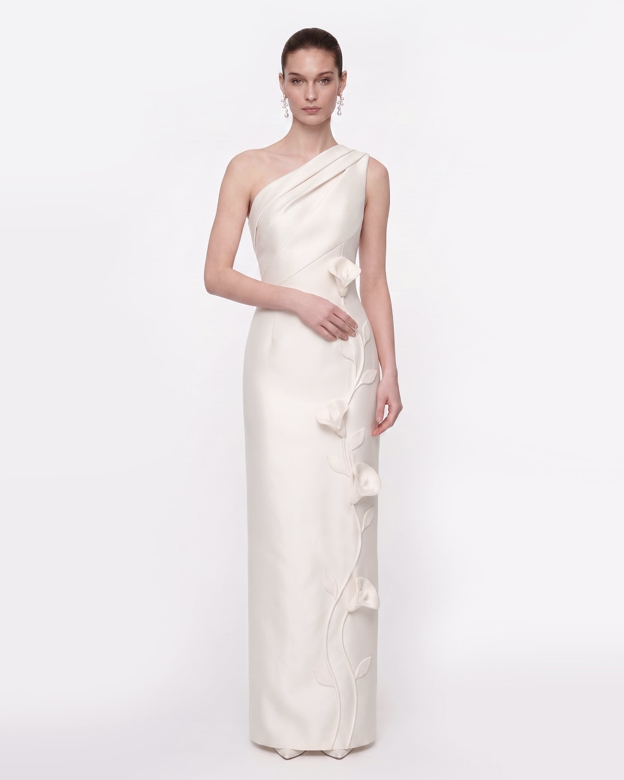 floral applique maxi dress Appliqu Maxi- Pink Shop Nineteen Boutique May be worn with a strapless bra 3D Floral Appliqu Maxi Dress