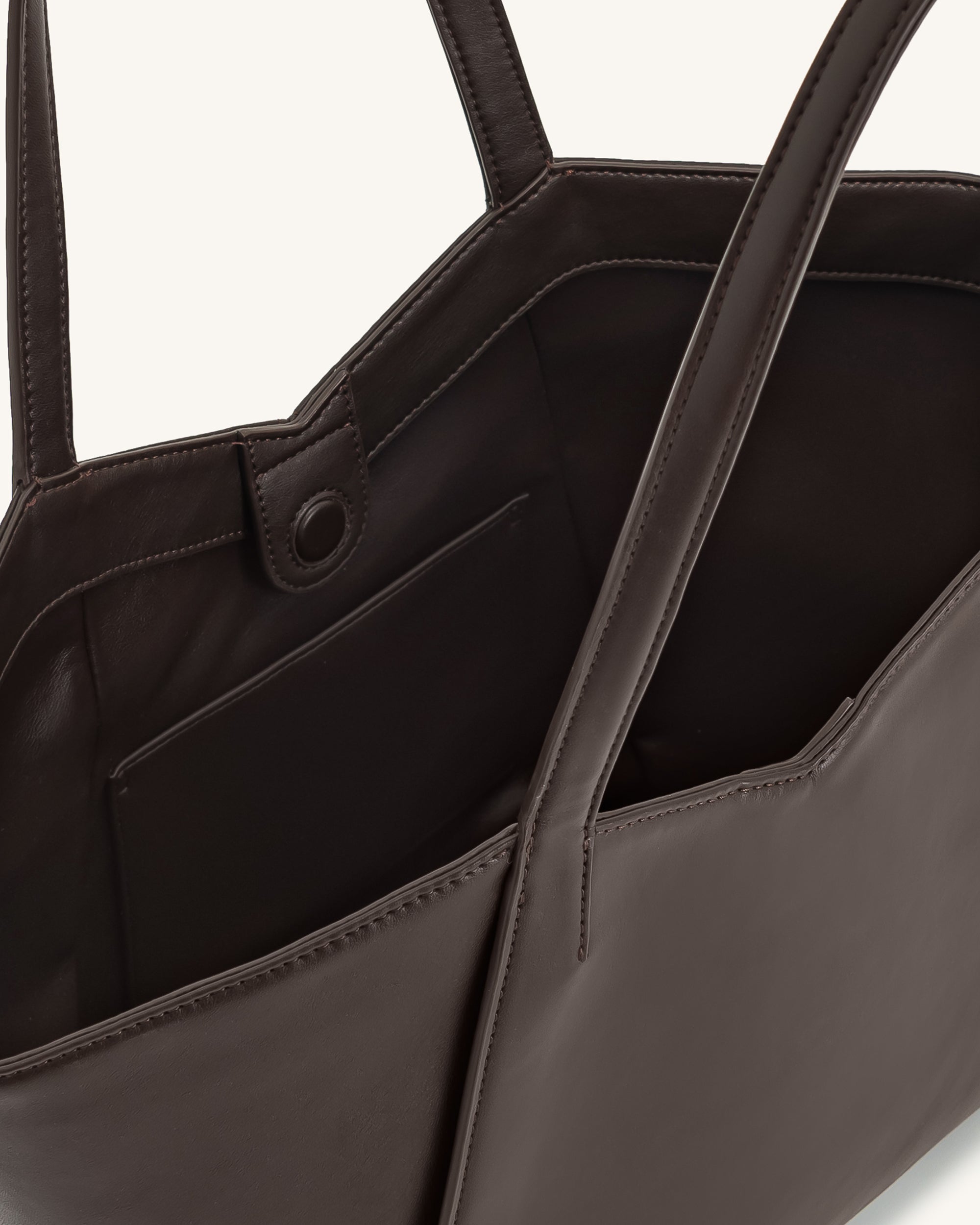 Kiana Large Capacity Tote Bag - Caramel | JW PEI