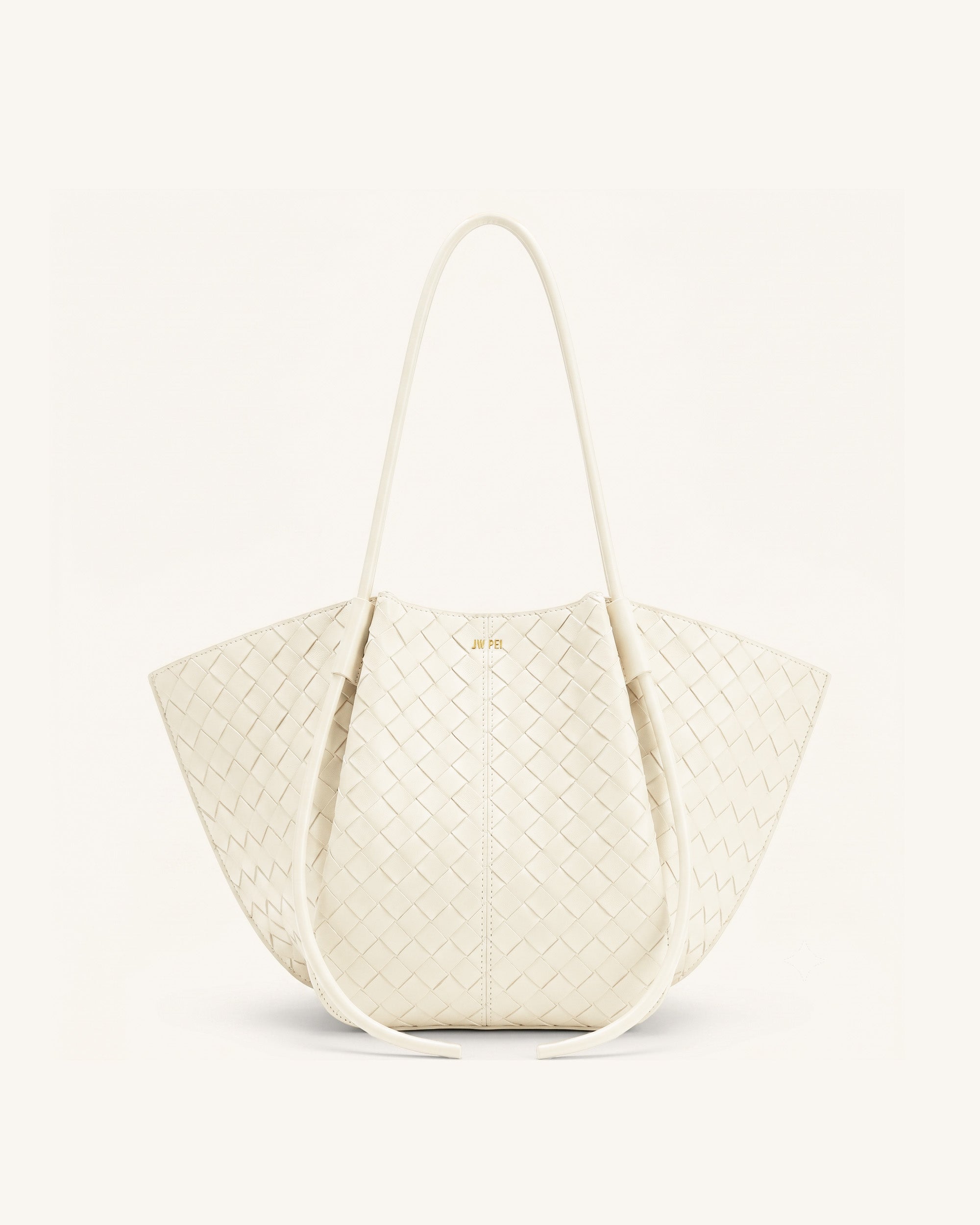 Nala travel big bag ホワイト Nala Woven Texture Wide Tote Bag - Off-White | JW PEI