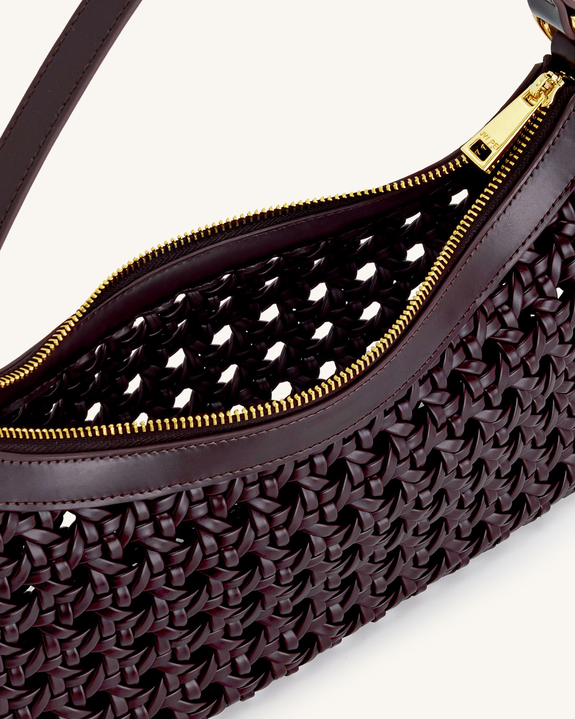 ★2025SS新作★LUV IS TRUE★[MARIE] SHOULDER BAG LL24CBF384_BEG100_1.jpg?v=