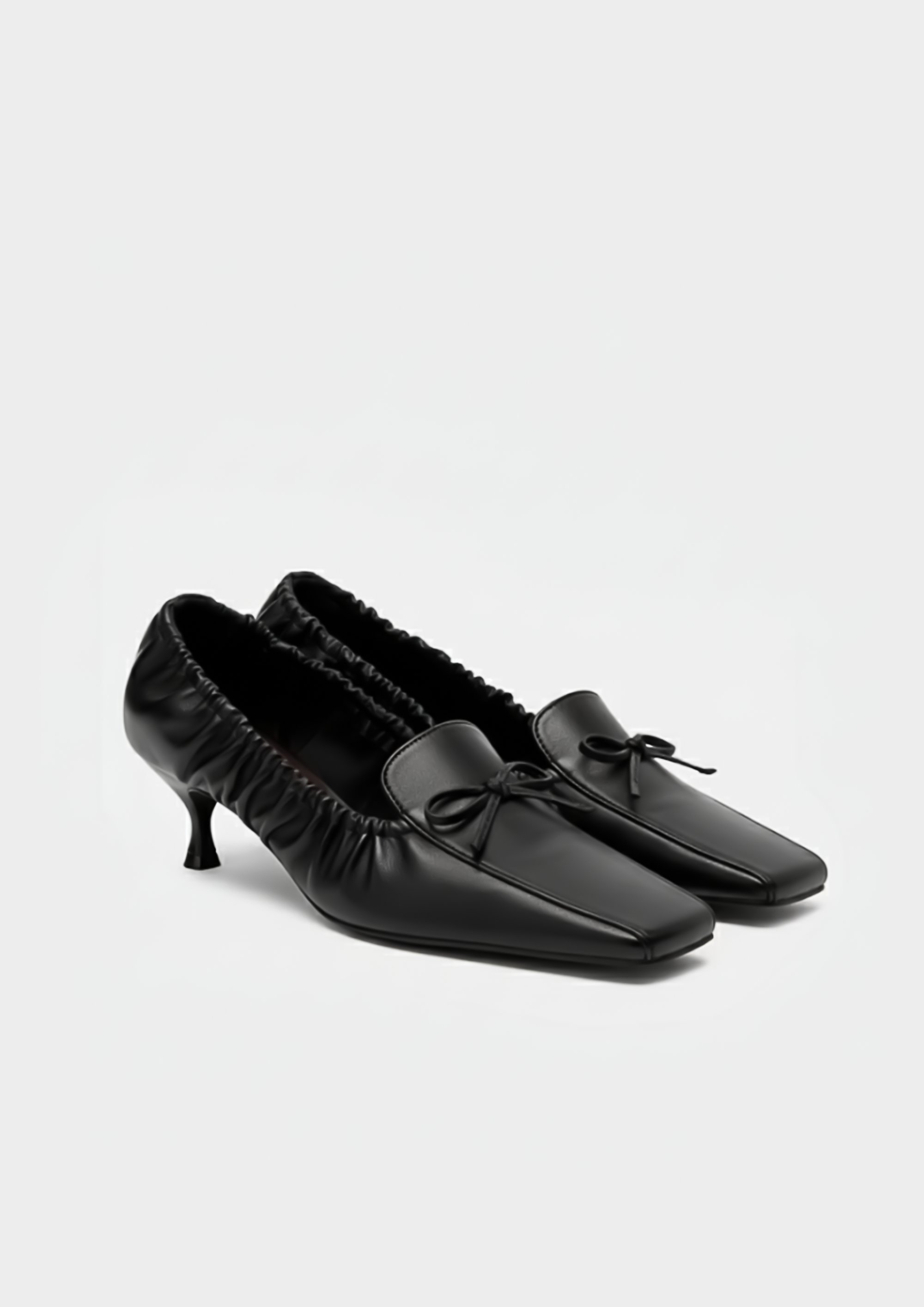 Lila Bow Kitten Pumps – Black