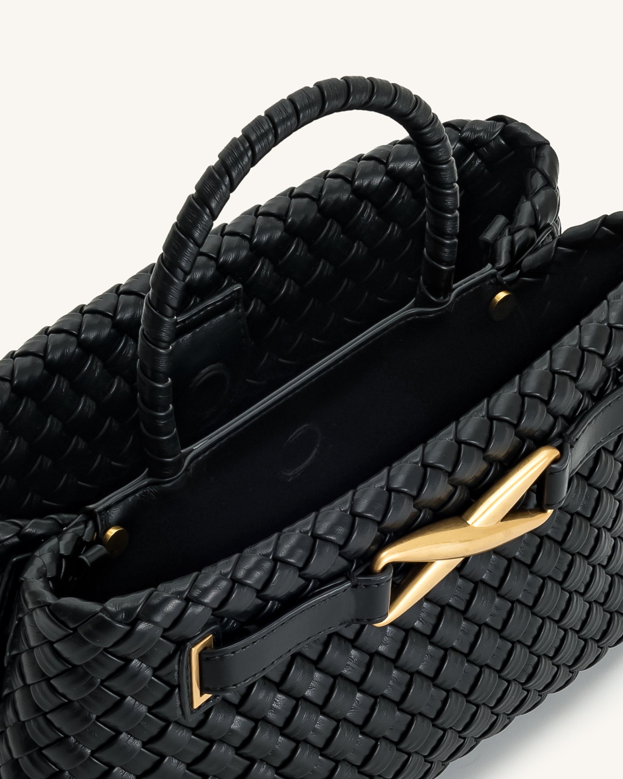 \"JW PEI\" Elora 編み込みトートハバッグ Elora Woven Tote Bag - Black | JW PEI