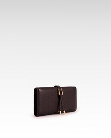 Aria Pebbled Passport Card Holder – Dark Brown