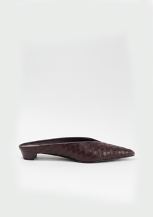 Ruby Woven Mules – Burgundy