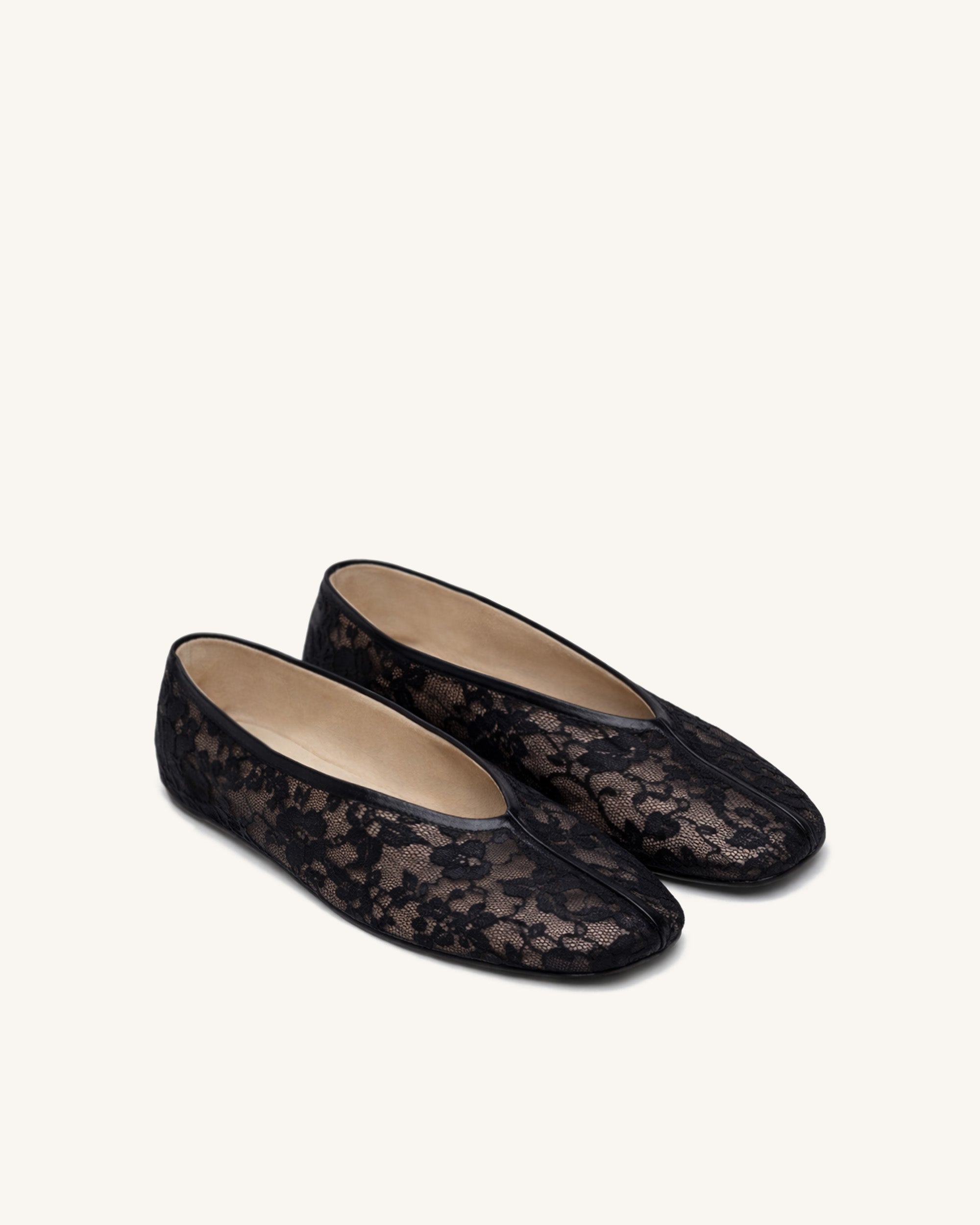 Ivy Lace Flats – Black