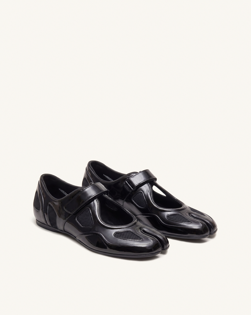 Vera Split-Toe Mary Janes – Black
