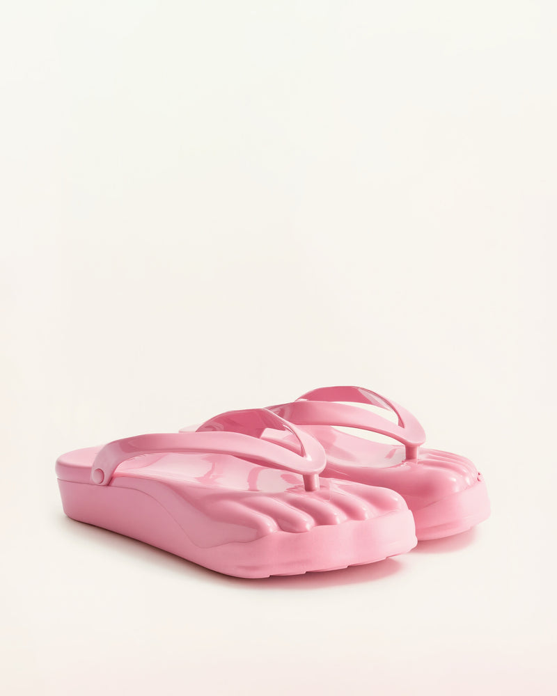 Aria Toe Model Flip Flops – Pink