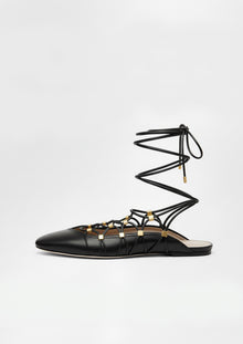 Callie Lace-Up Flats – Black