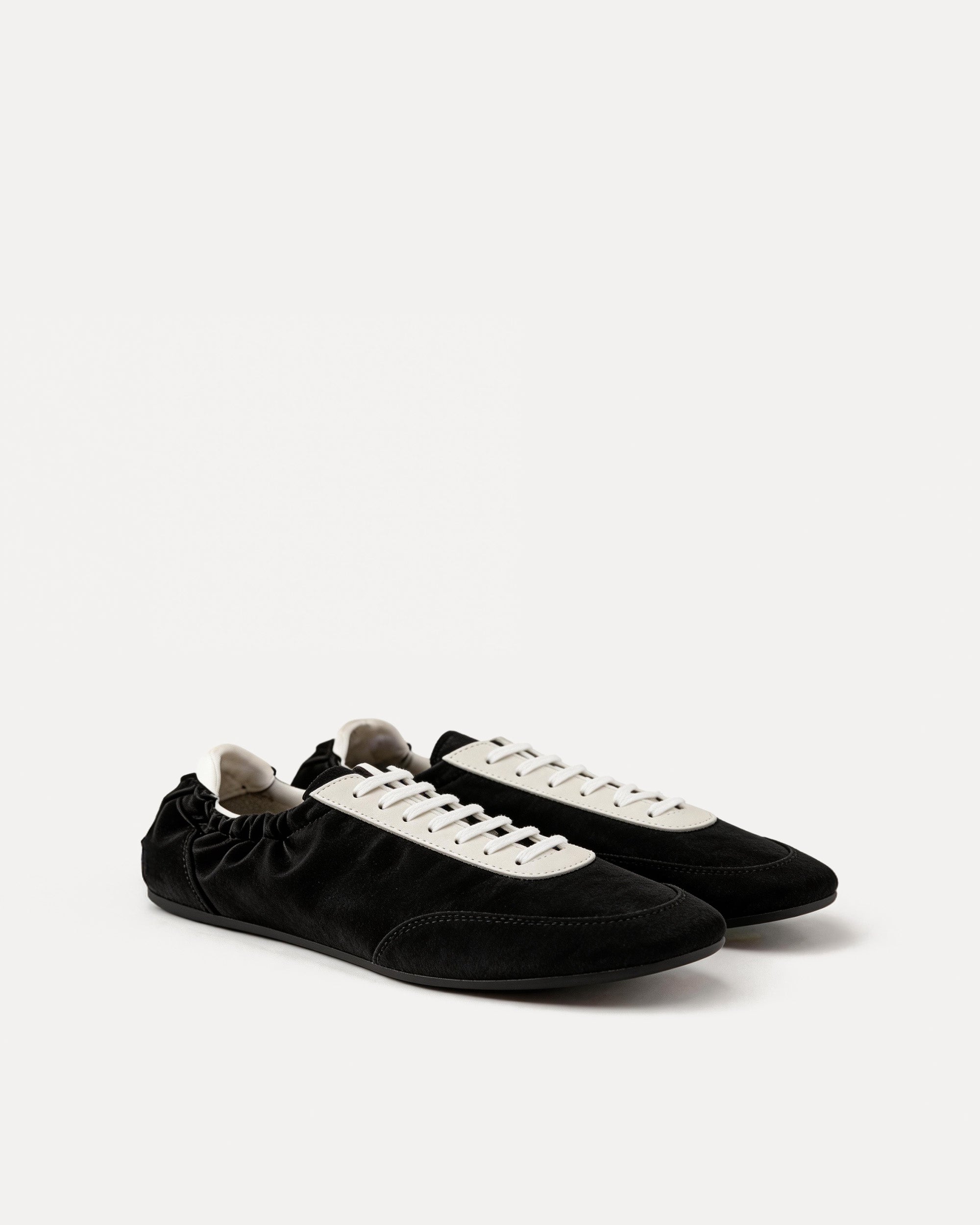 Hailey Ruched Sneakers – Black