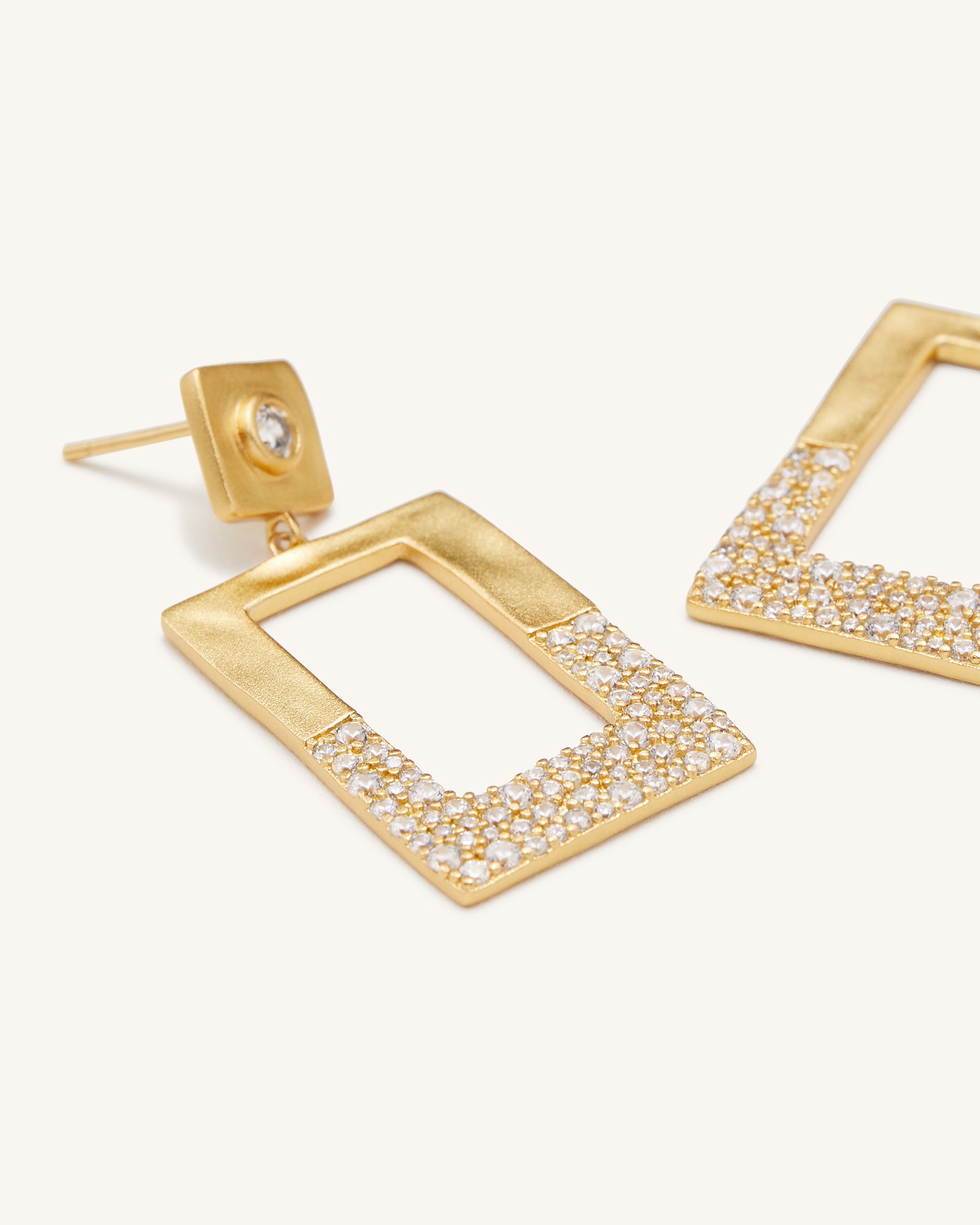Lola Knight - Thea - Pearl & Crystal Earrings - 18CT Gold | The White  Collection